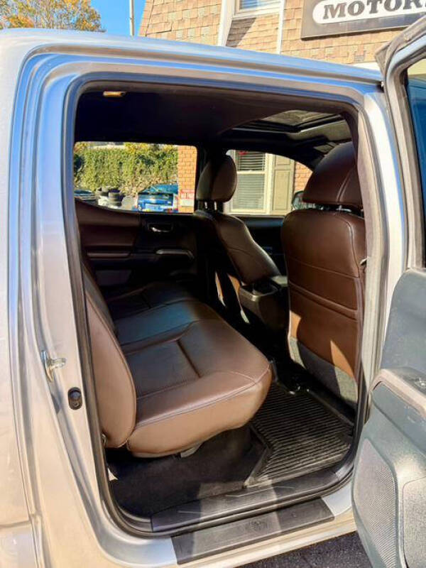 2016 Toyota Tacoma Limited