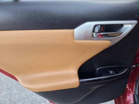 2013 Lexus CT 200h