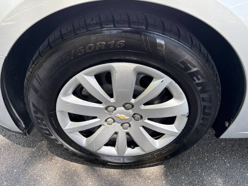 2011 Chevrolet Cruze LS