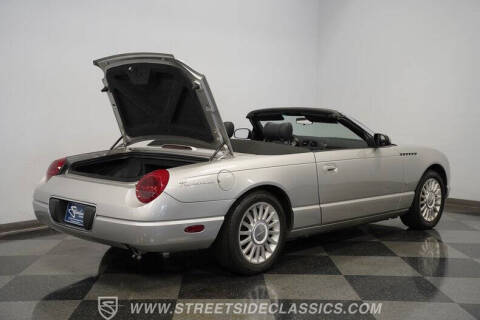2004 Ford Thunderbird Deluxe