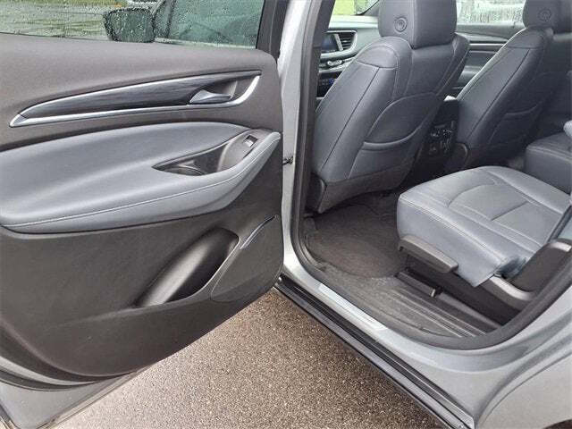 2024 Buick Enclave Premium