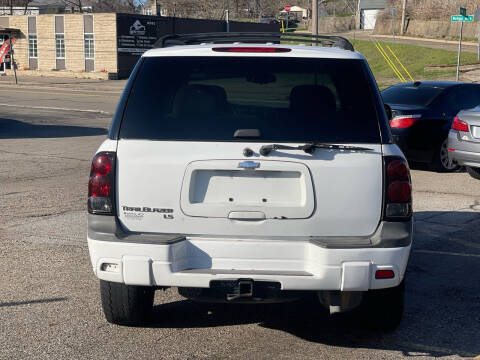 2005 Chevrolet TrailBlazer LS