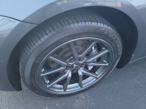 2019 Tesla Model 3 Standard Range Plus