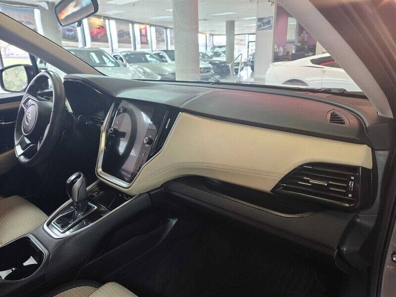 2021 Subaru Outback Premium