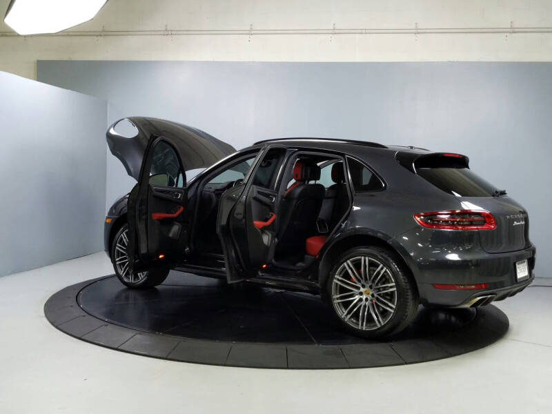 2018 Porsche Macan
