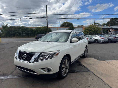 2014 Nissan Pathfinder S