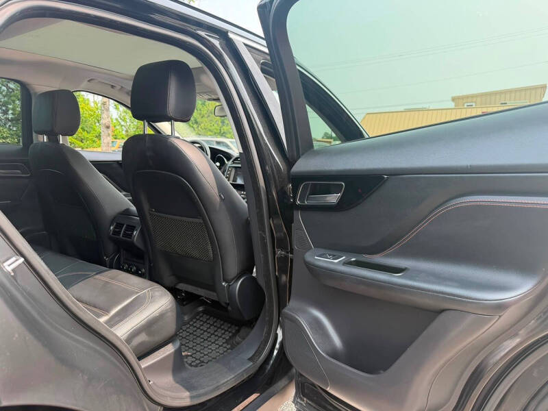 2017 Jaguar F-PACE 20d Prestige