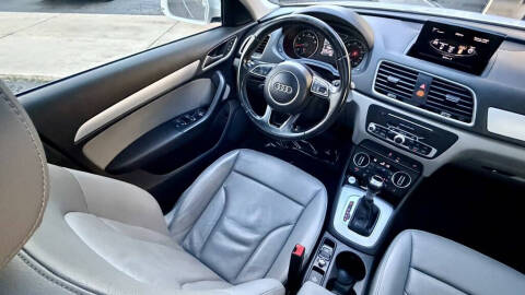 2017 Audi Q3 2.0T Premium