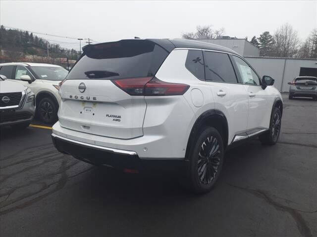 2024 Nissan Rogue Platinum