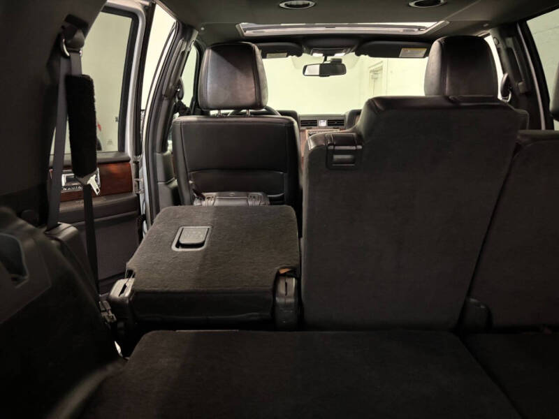2012 Lincoln Navigator