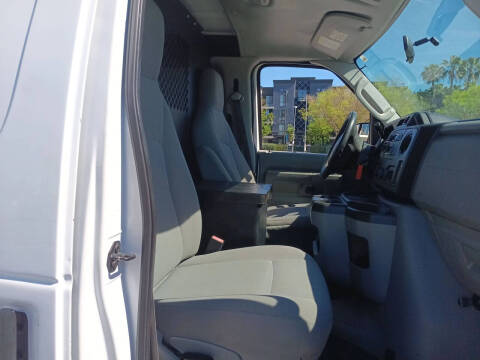 2013 Ford E-Series E-150