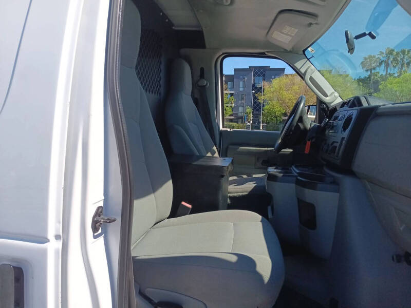 2013 Ford E-Series E-150