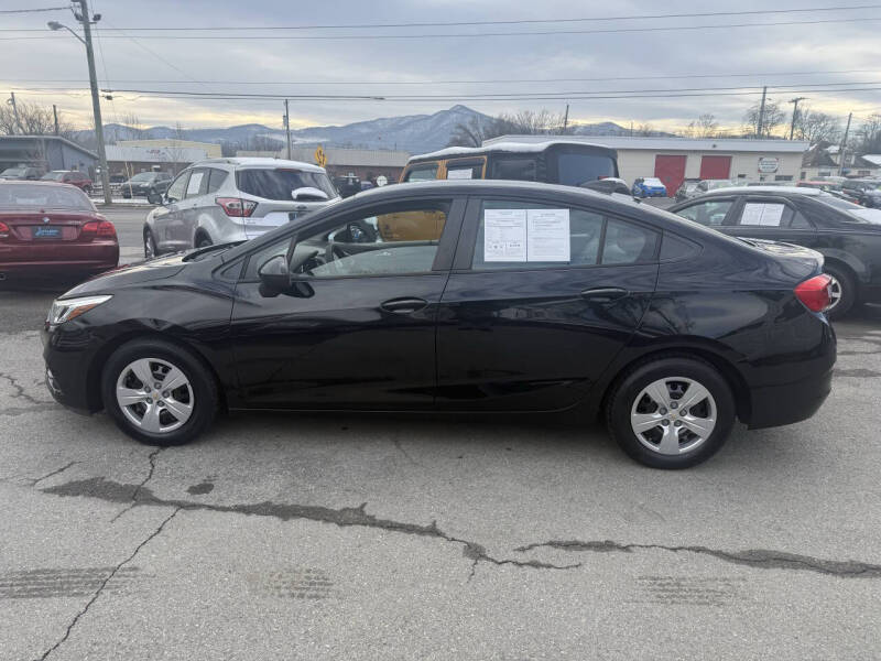 2017 Chevrolet Cruze LS Auto
