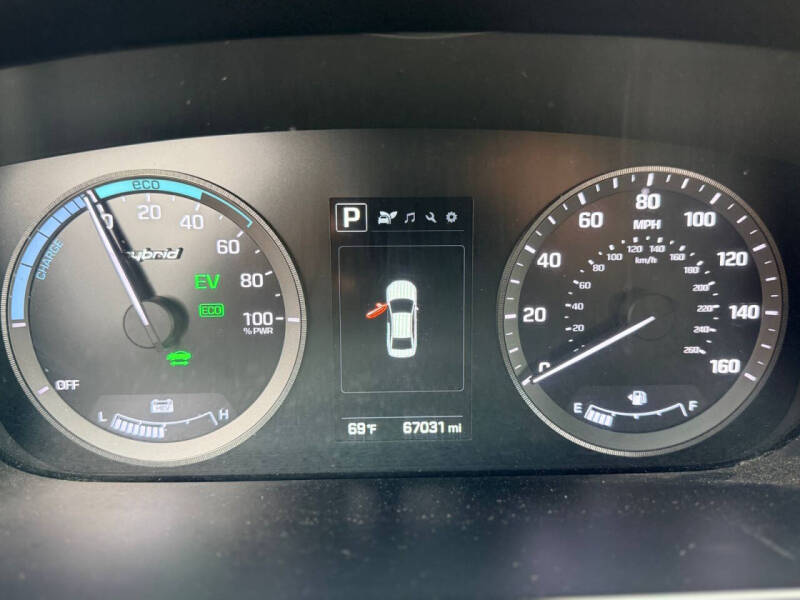 2017 Hyundai Sonata Hybrid