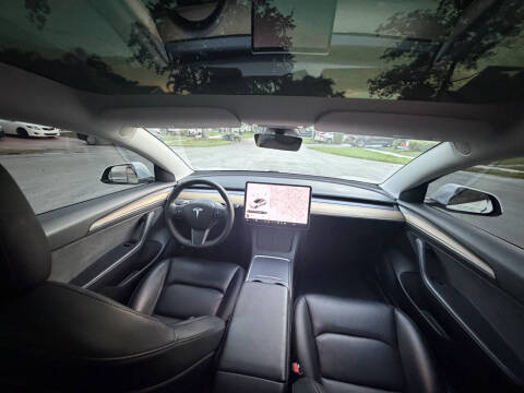 2021 Tesla Model 3 Standard Range Plus