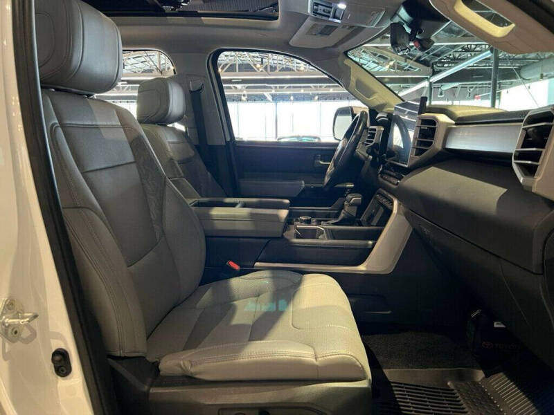 2024 Toyota Tundra Limited HV