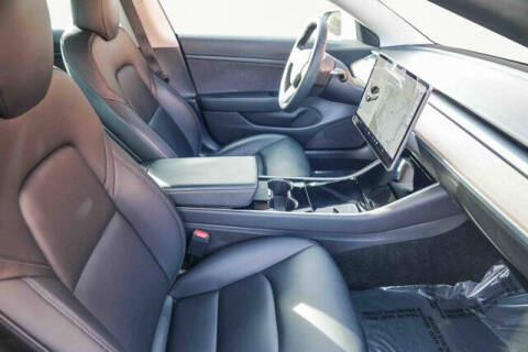 2020 Tesla Model 3 Standard Range Plus