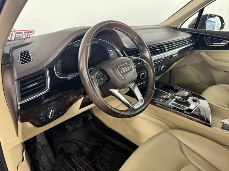 2017 Audi Q7 3.0T quattro Premium Plus