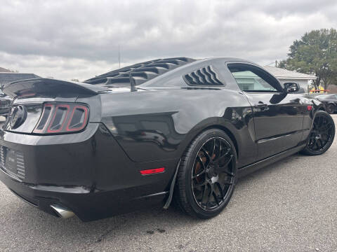 2014 Ford Mustang V6