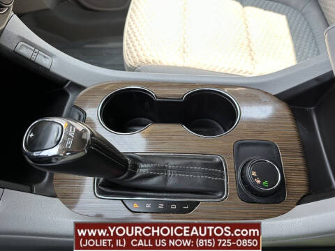 2017 GMC Acadia SLE-2