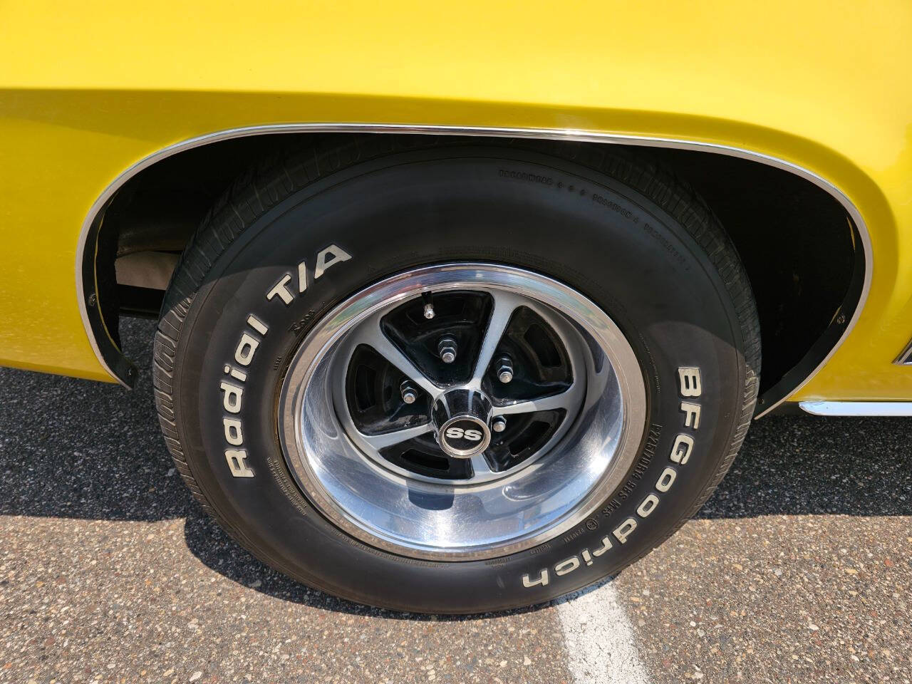 1969 Chevrolet Camaro 51