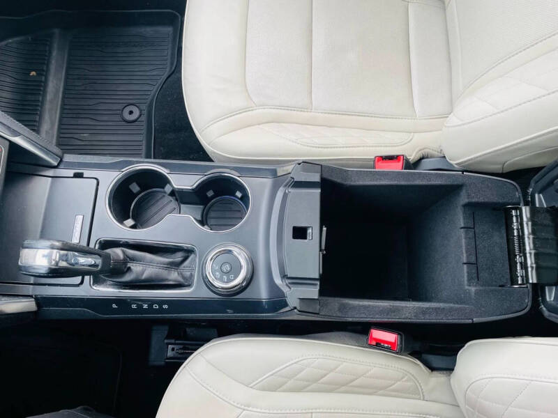 2019 Ford Explorer Platinum