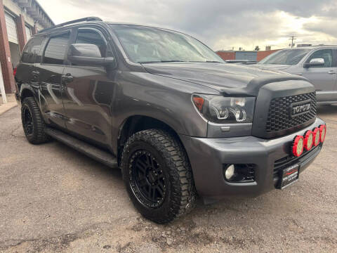 2015 Toyota Sequoia SR5