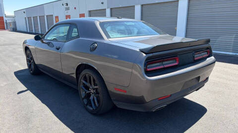 2022 Dodge Challenger SXT