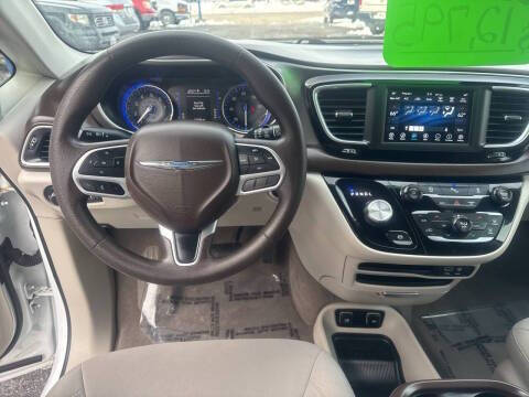 2018 Chrysler Pacifica Touring Plus
