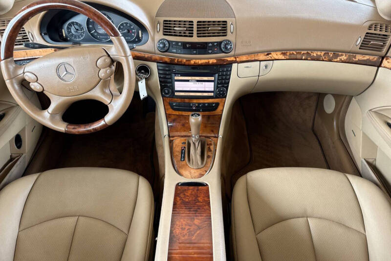 2009 Mercedes-Benz E-Class E 350 4MATIC