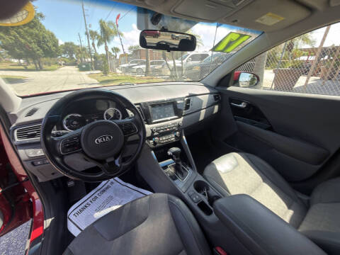 2017 Kia Niro EX
