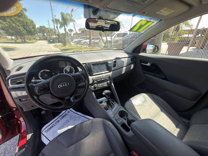 2017 Kia Niro EX