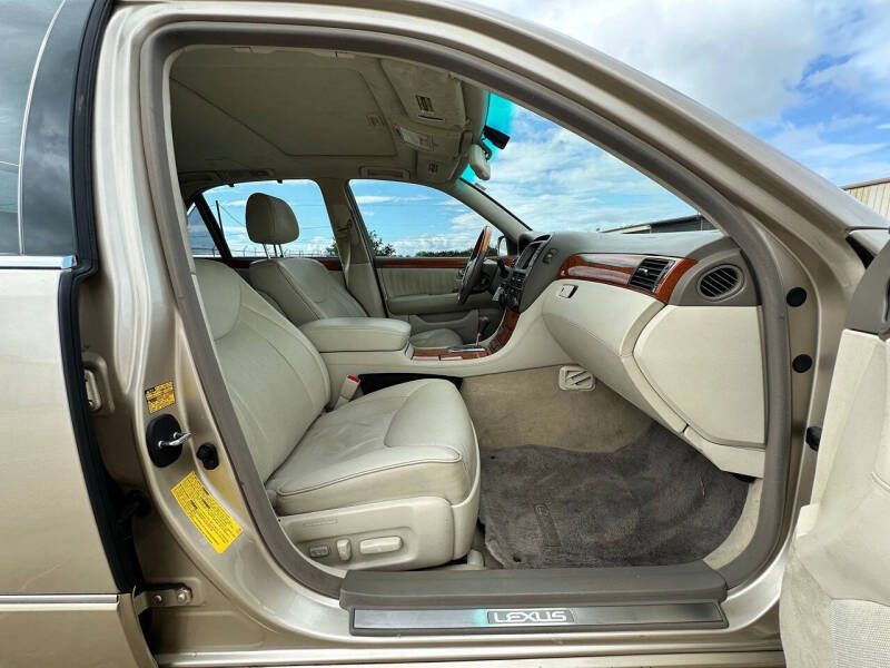 2005 Lexus LS 430