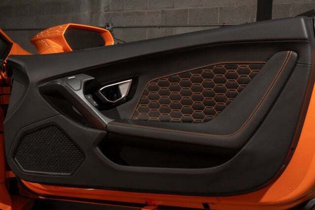 2019 Lamborghini Huracan LP 580-2 Spyder