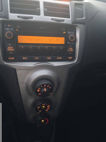 2011 Toyota Yaris