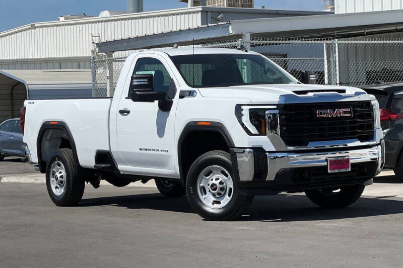 2025 GMC Sierra 2500HD Pro