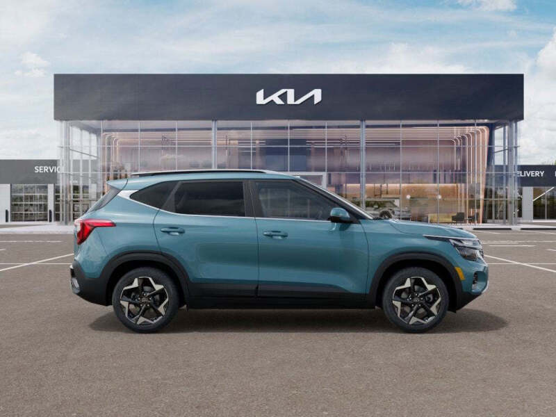 2025 Kia Seltos EX