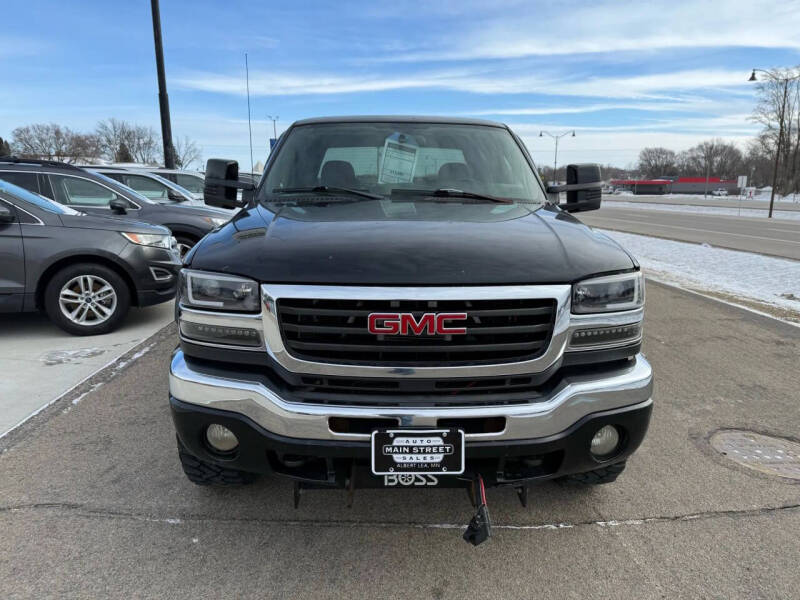 2004 GMC Sierra 2500HD