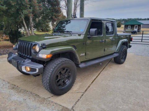2023 Jeep Gladiator Overland