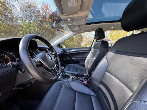 2018 Volkswagen Golf SportWagen TSI SE