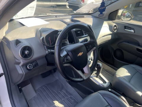 2015 Chevrolet Sonic LTZ Auto