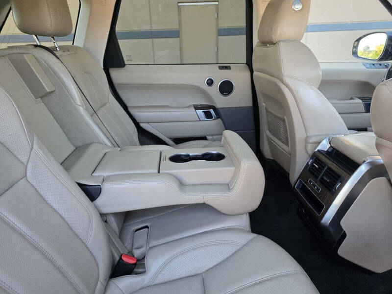 2017 Land Rover Range Rover Sport HSE