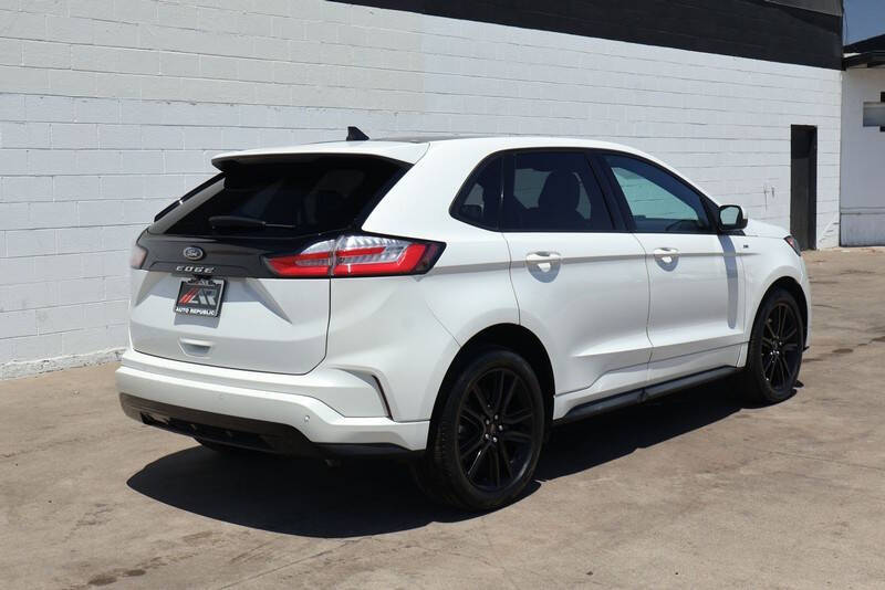2022 Ford Edge ST-Line