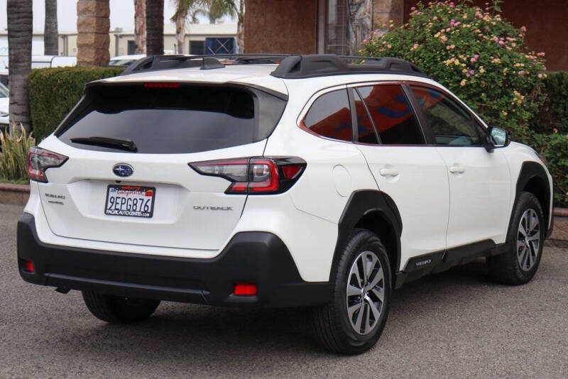 2023 Subaru Outback Premium