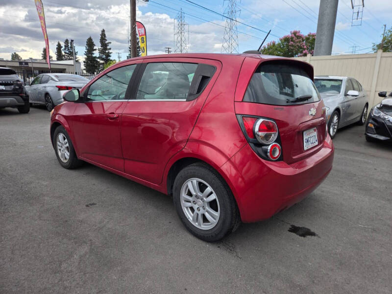 2016 Chevrolet Sonic LT Auto
