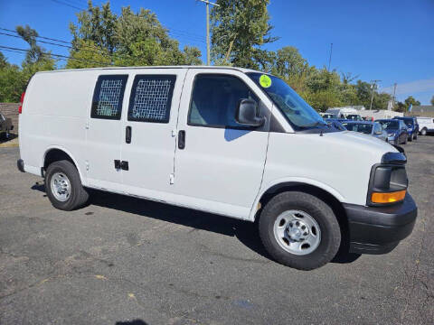 2017 Chevrolet Express 2500