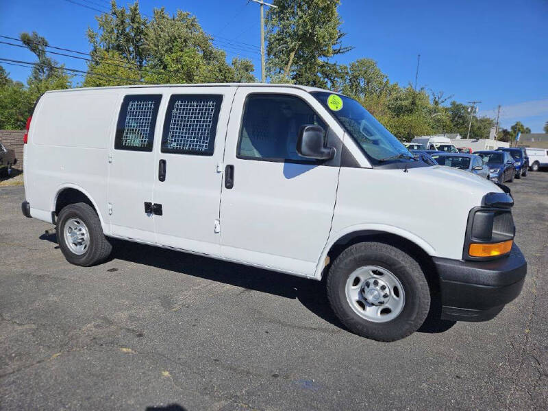 2017 Chevrolet Express 2500