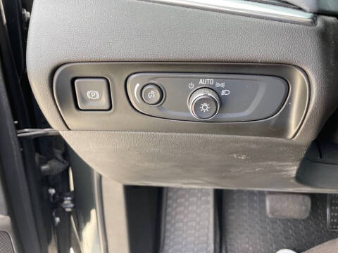 2021 Buick Enclave Essence