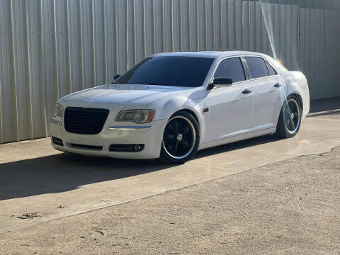 2014 Chrysler 300 for sale at Allen Auto Sales in Dallas TX