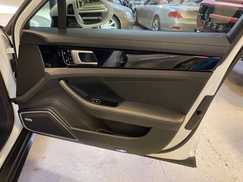 2018 Porsche Panamera